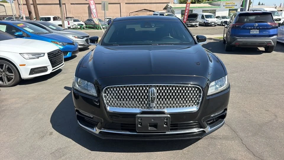 2017 Lincoln Continental 10th Gen - Image 2 of 20