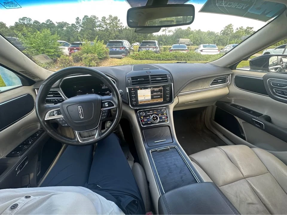 2017 Lincoln Continental 10th Gen - Image 10 of 10