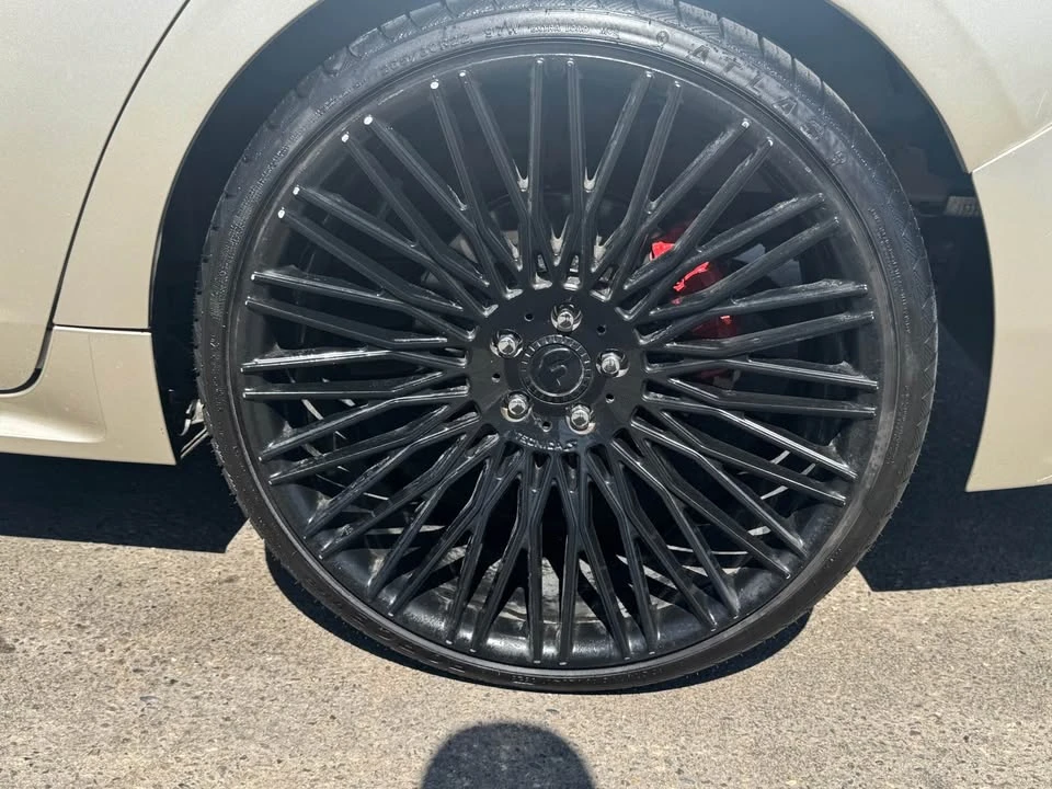 2017 Lincoln Continental 10th Gen - Image 9 of 9