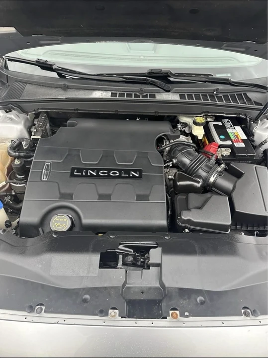 2017 Lincoln Continental 10th Gen - Image 19 of 19