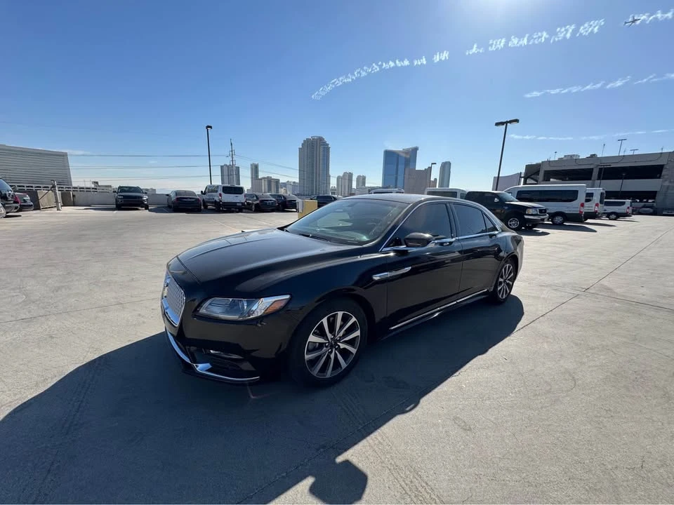 2017 Lincoln Continental 10th Gen - Image 6 of 17