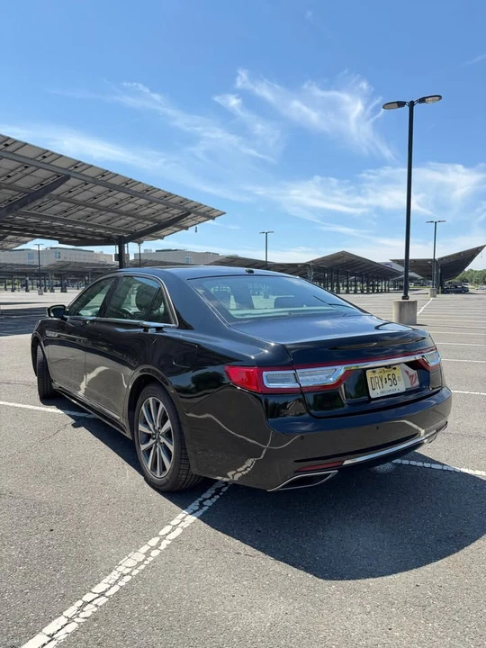 2017 Lincoln Continental 10th Gen - Image 6 of 20