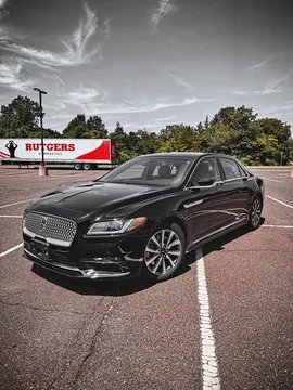 2017 Lincoln Continental Sedan 4D