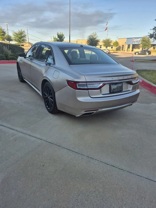 2017 Lincoln Continental 10th Gen - Image 6 of 13