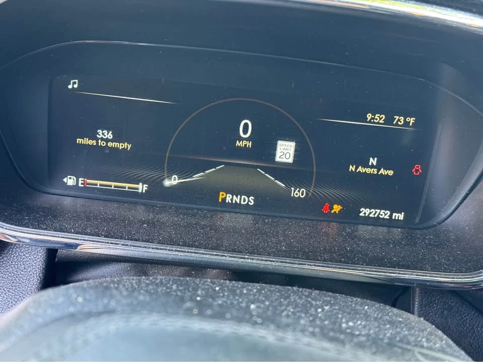 2017 Lincoln Continental 10th Gen - Image 10 of 16