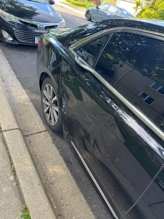 2017 Lincoln Continental 10th Gen - Image 4 of 16