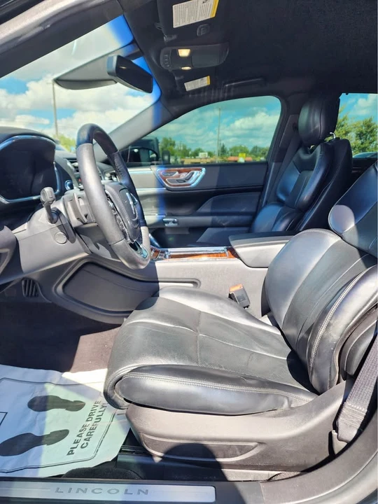 2017 Lincoln Continental 10th Gen - Image 17 of 20
