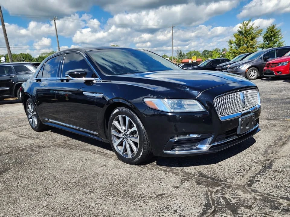 2017 Lincoln Continental 10th Gen - Image 2 of 20