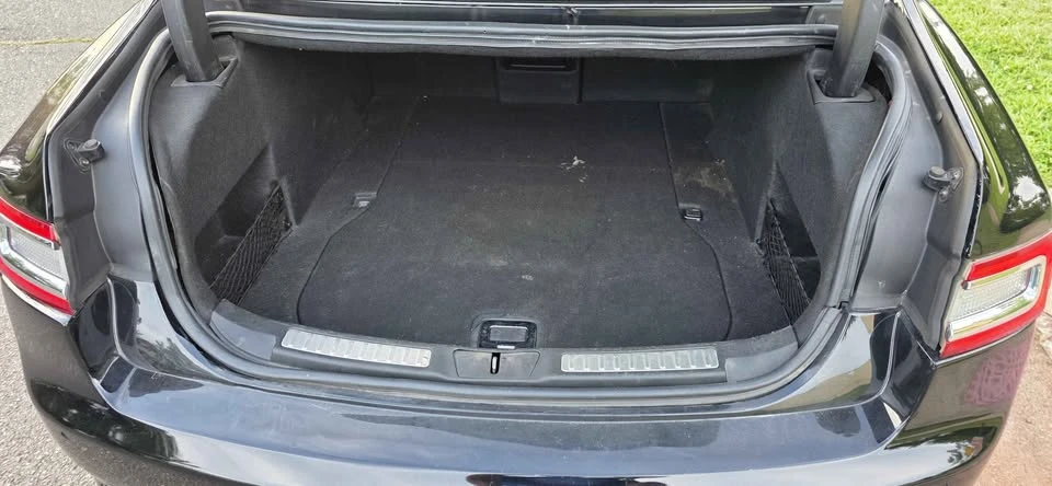 2017 Lincoln Continental 10th Gen - Image 16 of 18