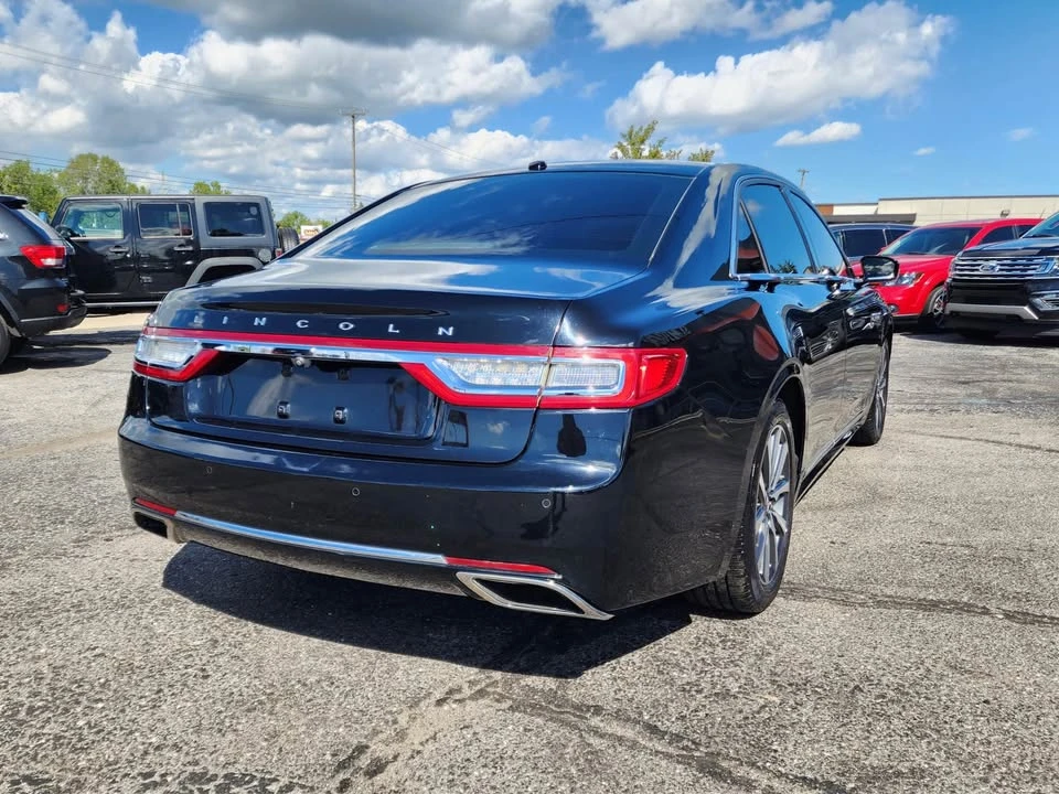 2017 Lincoln Continental 10th Gen - Image 5 of 20