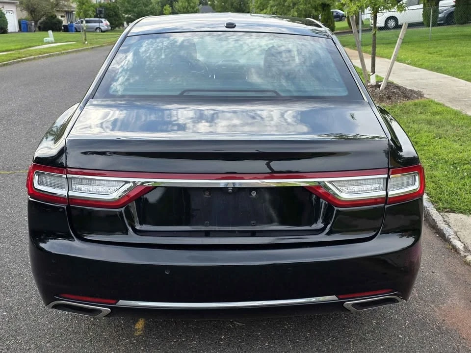 2017 Lincoln Continental 10th Gen - Image 4 of 18