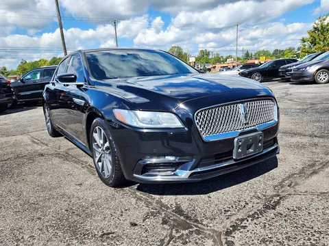 2017 Lincoln Continental Sedan 4D
