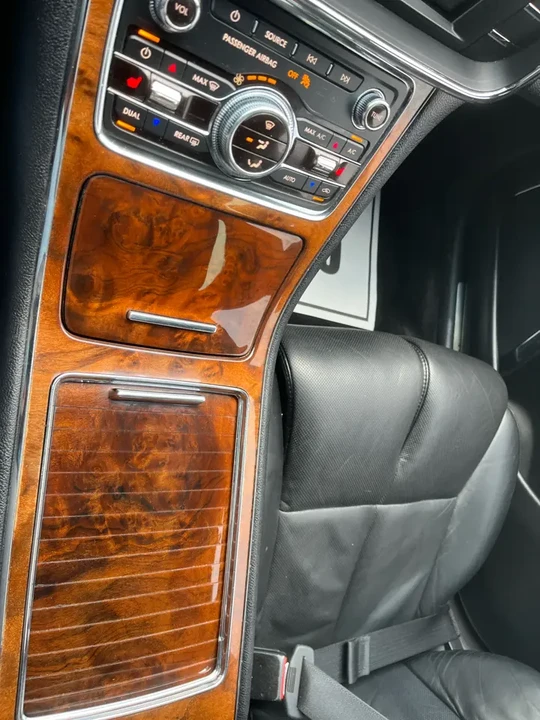 2017 Lincoln Continental 10th Gen - Image 18 of 19