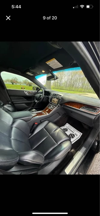 2017 Lincoln Continental 10th Gen - Image 5 of 6