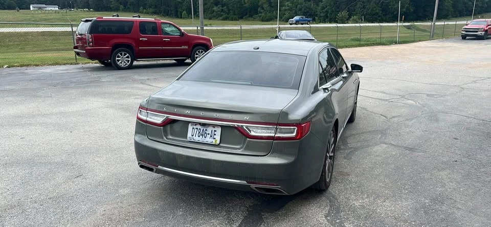 2017 Lincoln Continental 10th Gen - Image 6 of 13