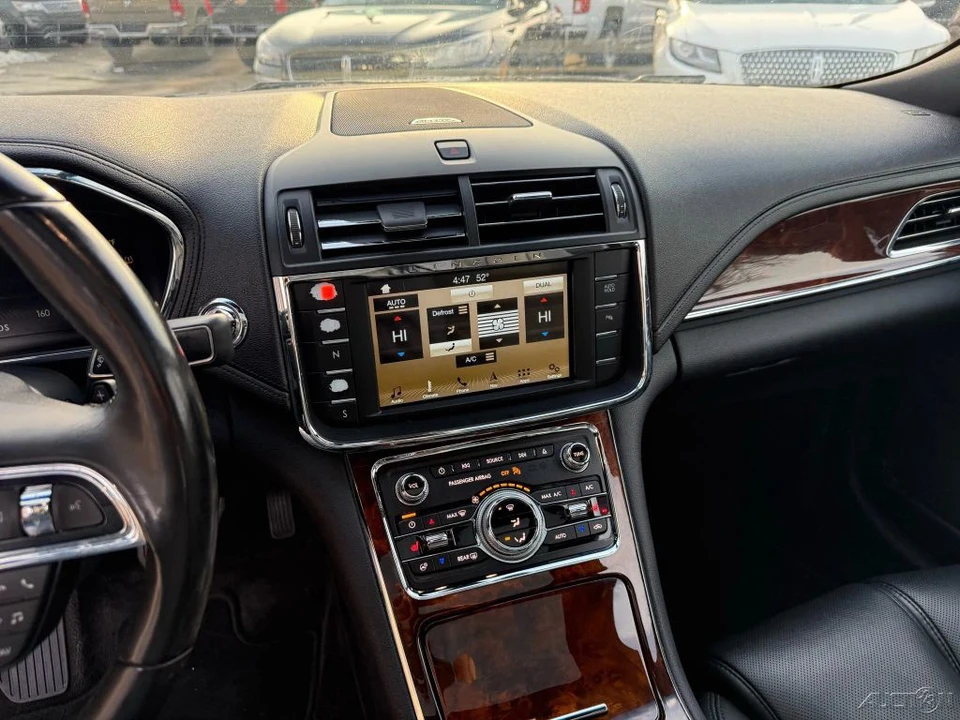 2017 Lincoln Continental 10th Gen - Image 20 of 21