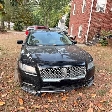 2017 Lincoln Continental Select Sedan 4D