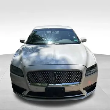 2017 Lincoln Continental Select