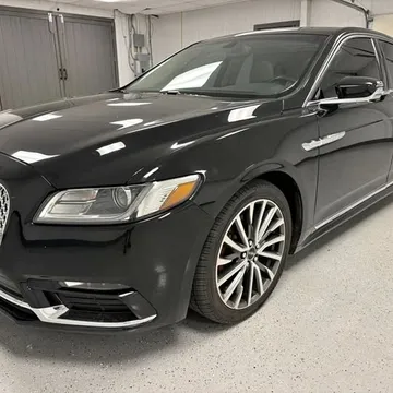2017 Lincoln Continental Select