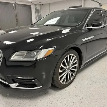 2017 Lincoln Continental Select Sedan 4D