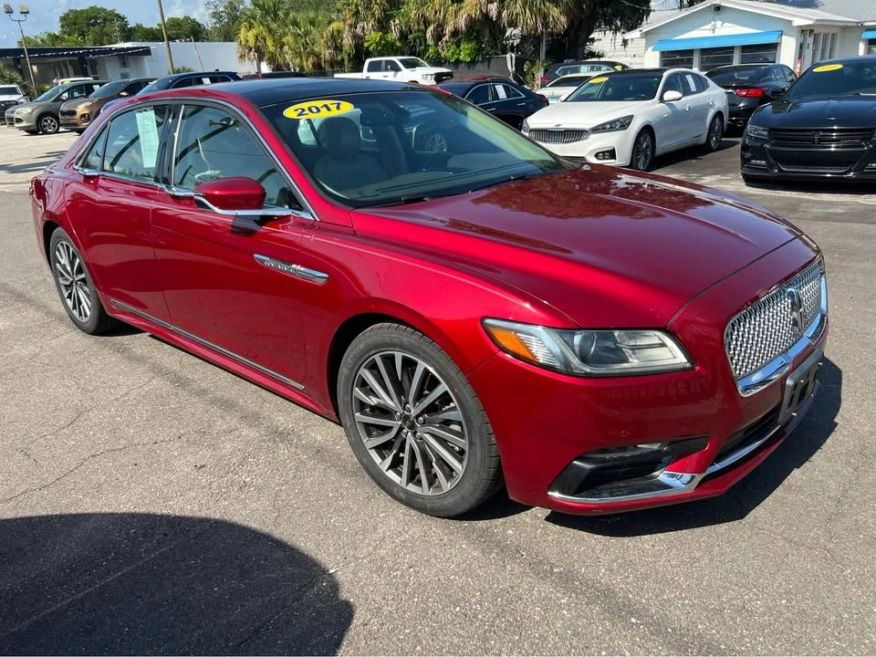2017 Lincoln Continental 10th Gen - Image 4 of 11