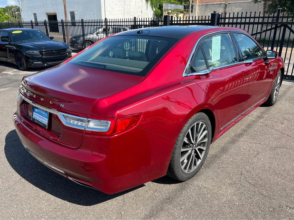 2017 Lincoln Continental 10th Gen - Image 3 of 11