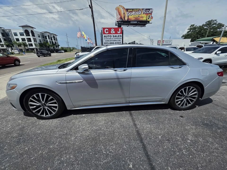 2017 Lincoln Continental 10th Gen - Image 5 of 20