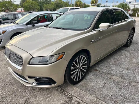 2017 Lincoln Continental Select Sedan 4D