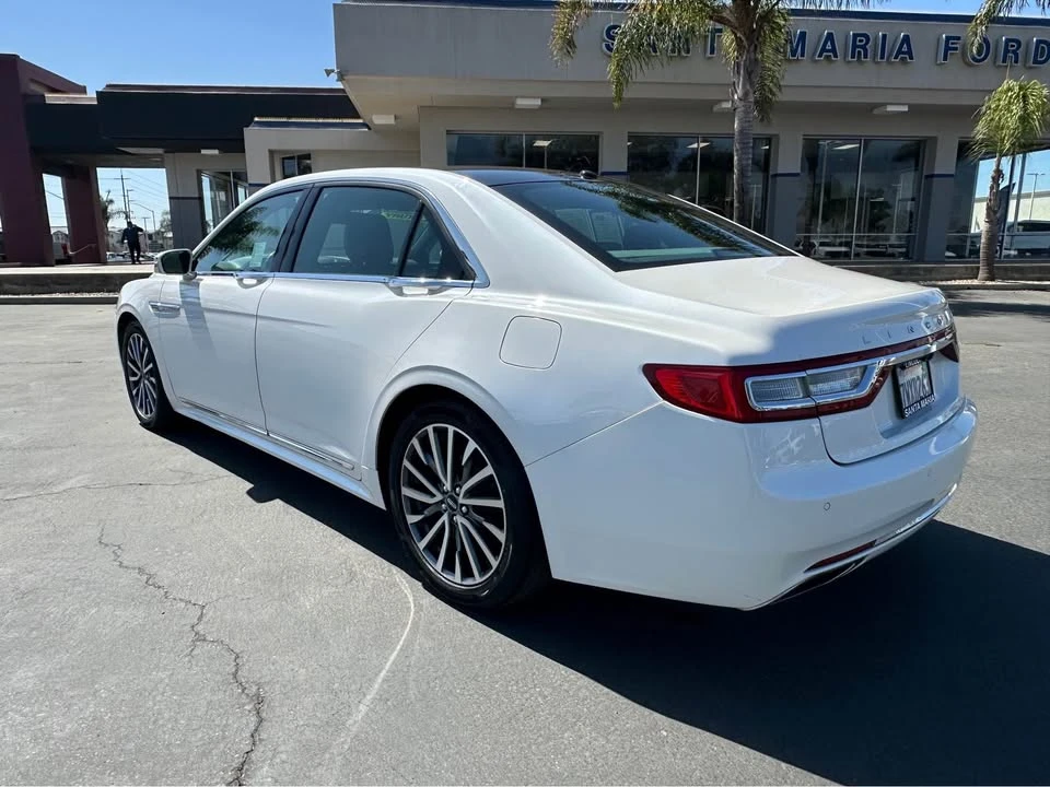2017 Lincoln Continental 10th Gen - Image 7 of 18