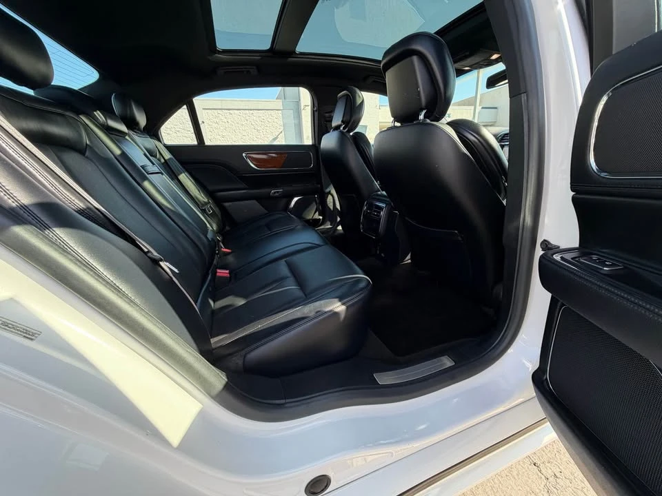 2017 Lincoln Continental 10th Gen - Image 10 of 15