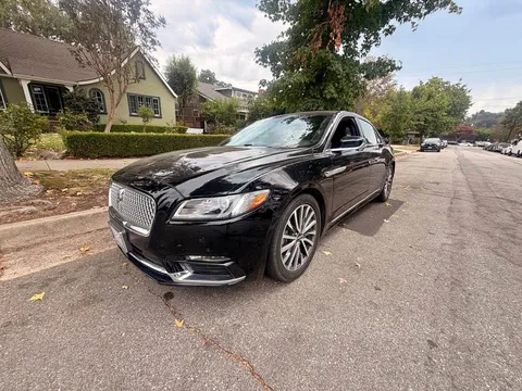 2017 Lincoln Continental Select Sedan 4D