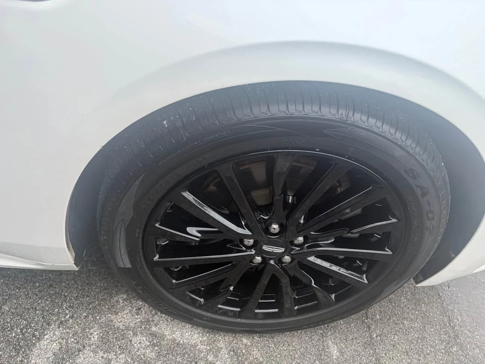 2017 Lincoln Continental 10th Gen - Image 17 of 18