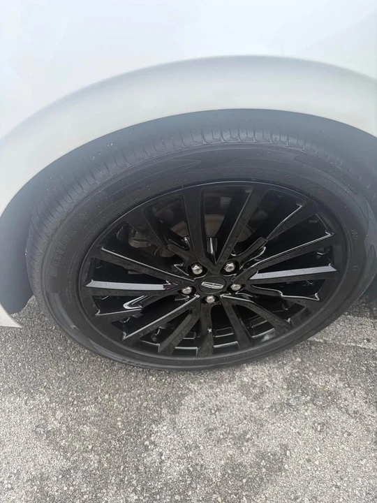 2017 Lincoln Continental 10th Gen - Image 16 of 18