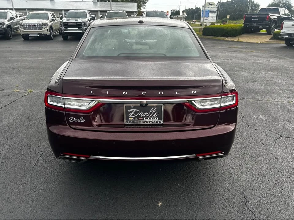 2017 Lincoln Continental 10th Gen - Image 5 of 16