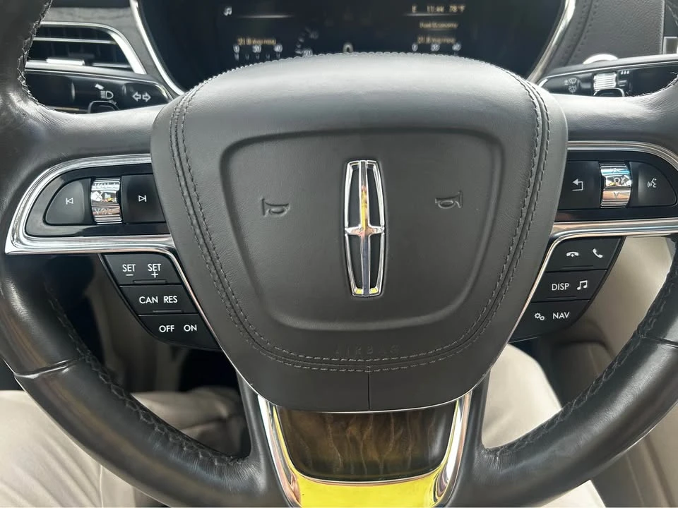 2017 Lincoln Continental 10th Gen - Image 16 of 16