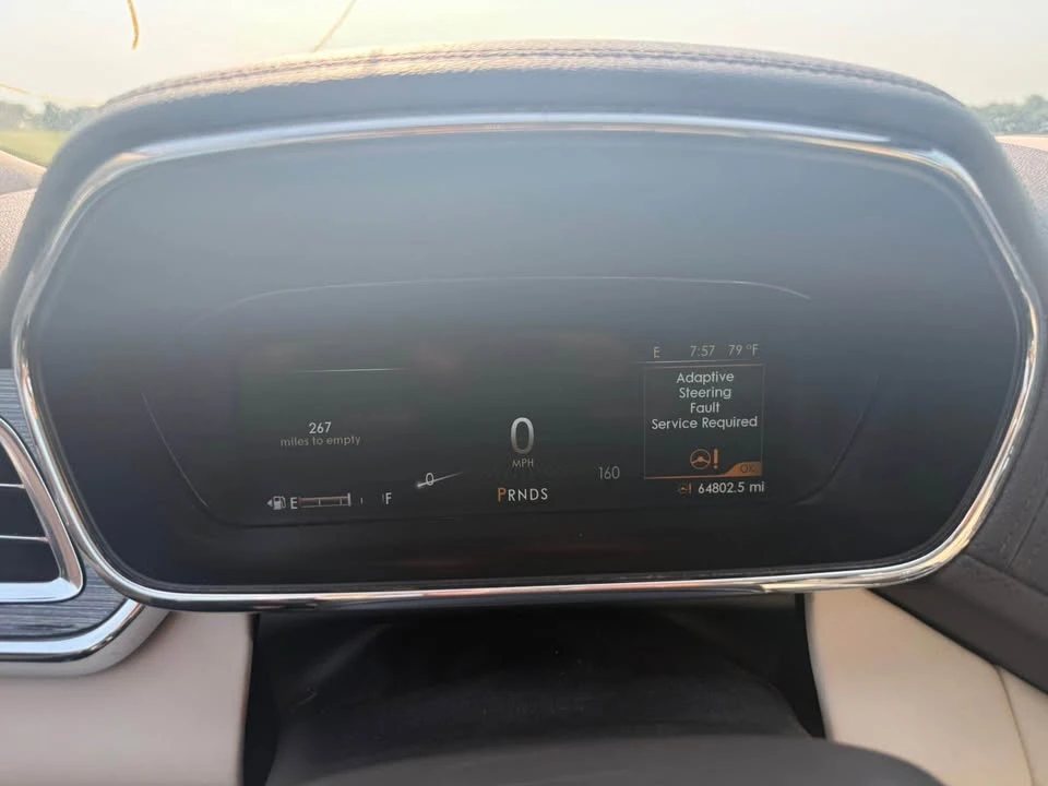 2017 Lincoln Continental 10th Gen - Image 20 of 20