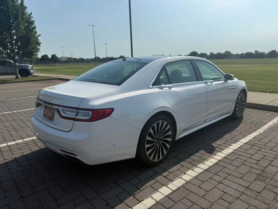 2017 Lincoln Continental 10th Gen - Image 6 of 20