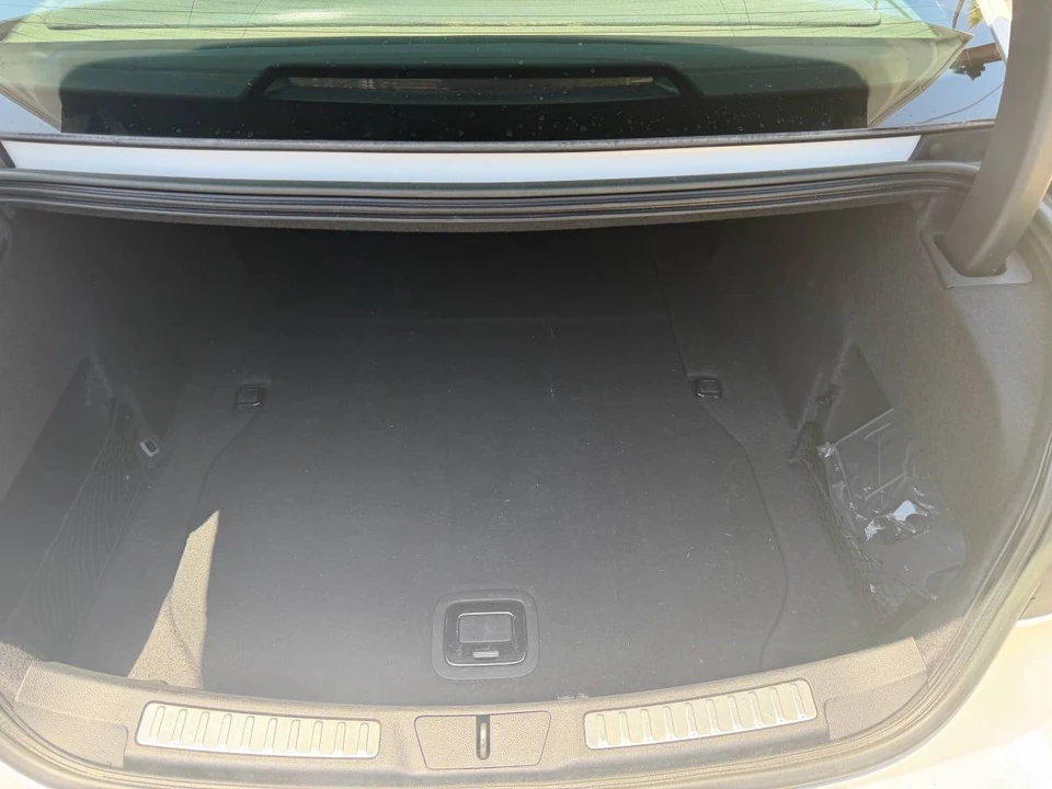 2017 Lincoln Continental 10th Gen - Image 22 of 24
