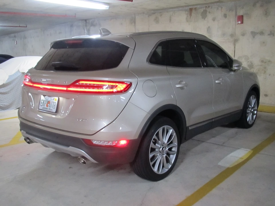 2017 Lincoln MKC - Image 2 of 4