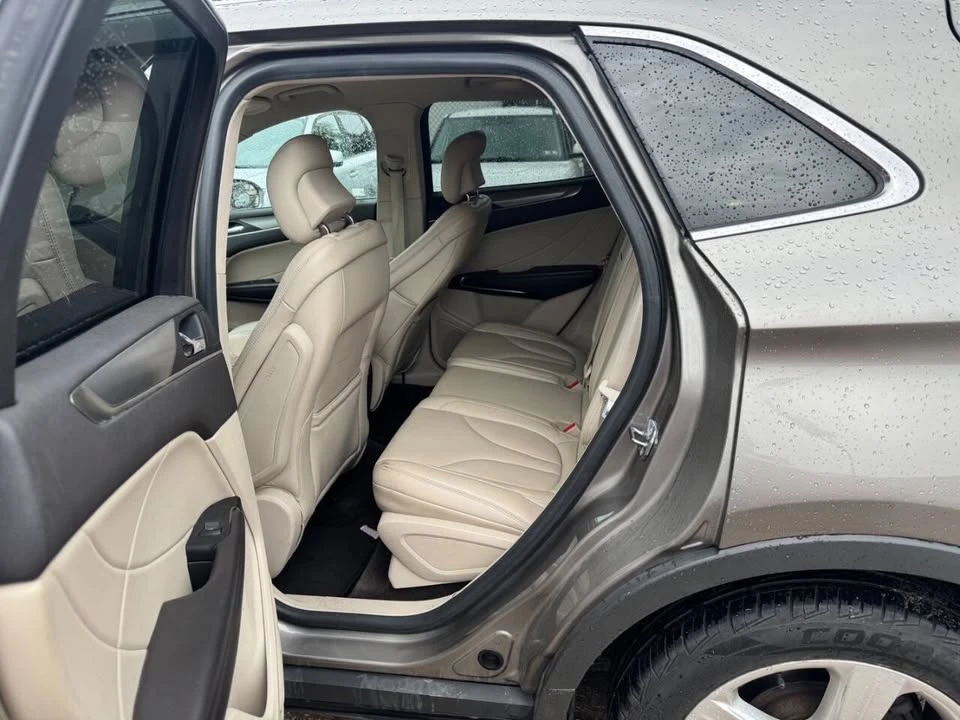 2017 Lincoln MKC - Image 11 of 20