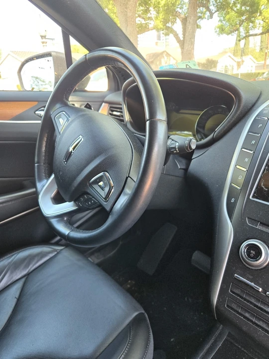 2017 Lincoln MKC - Image 6 of 14