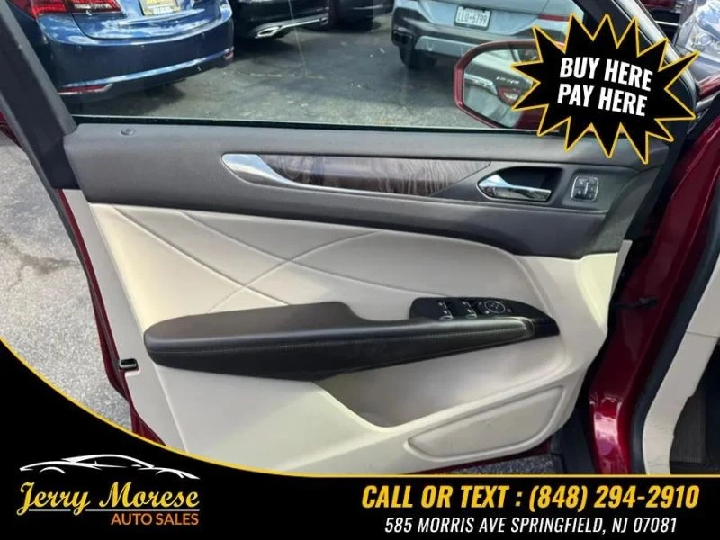 2017 Lincoln MKC - Image 9 of 12