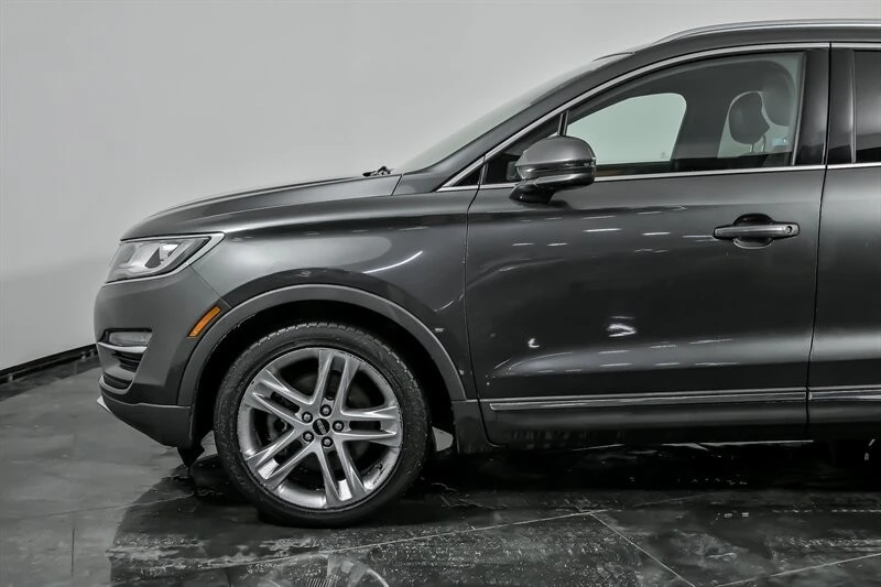2017 Lincoln MKC - Image 6 of 12