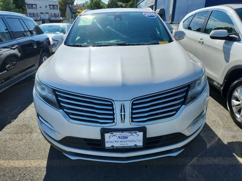 2017 Lincoln MKC - Image 2 of 12