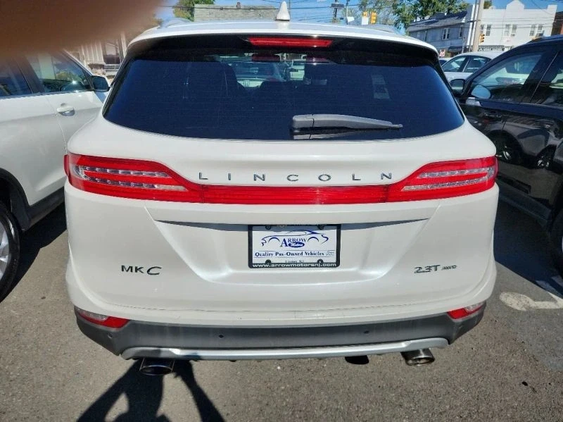 2017 Lincoln MKC - Image 5 of 12