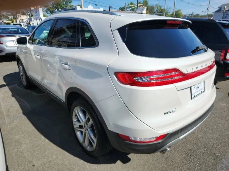2017 Lincoln MKC - Image 4 of 12