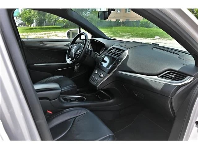 2017 Lincoln MKC - Image 14 of 18