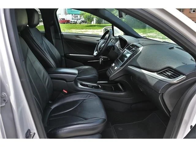 2017 Lincoln MKC - Image 13 of 18