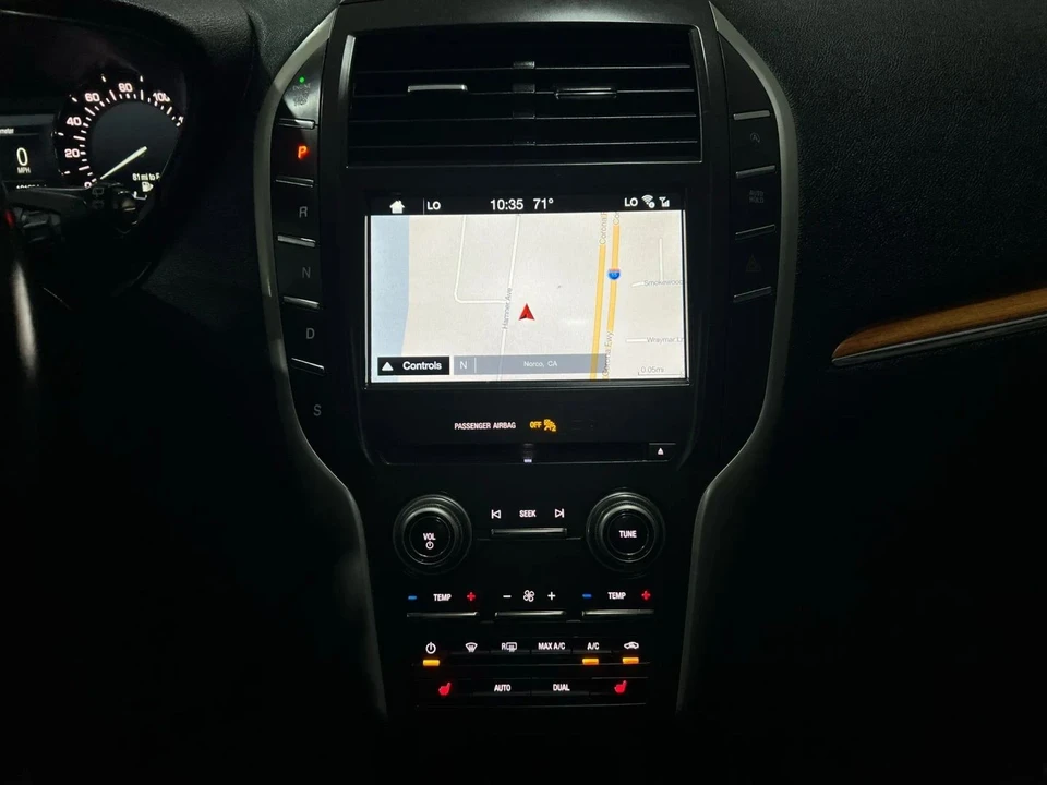 2017 Lincoln MKC - Image 11 of 15