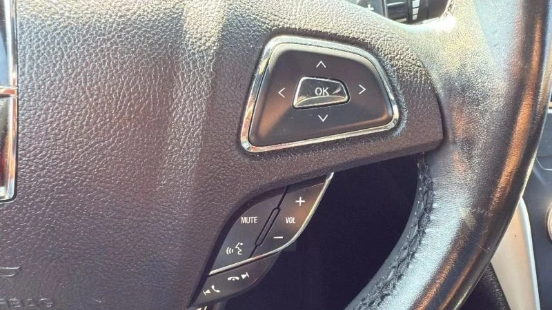 2017 Lincoln MKC - Image 11 of 12